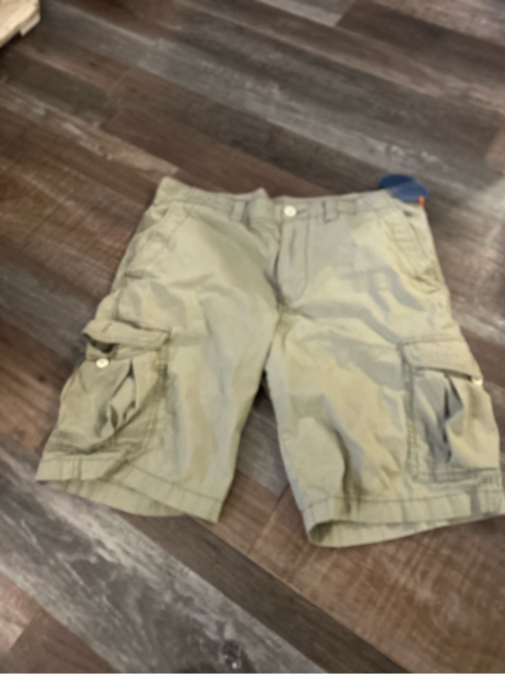 50%offw❤️ Tommy Bahama 34 green kakiah Ripstop Cargo Shorts damaged tag 164